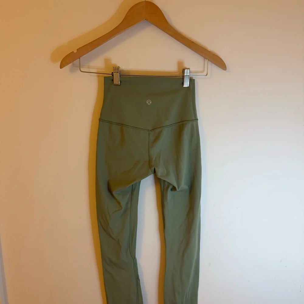 Lululemon Athletica Align Leggings - Picture 2 of 6